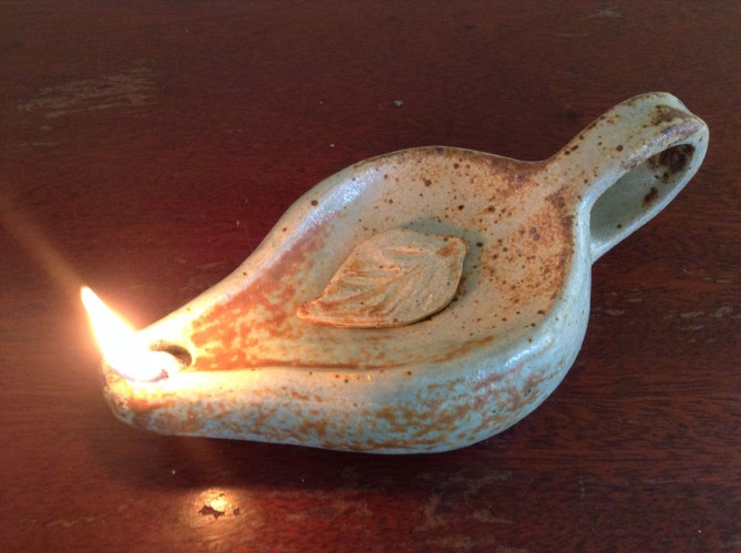 oil lamps for kitchen table